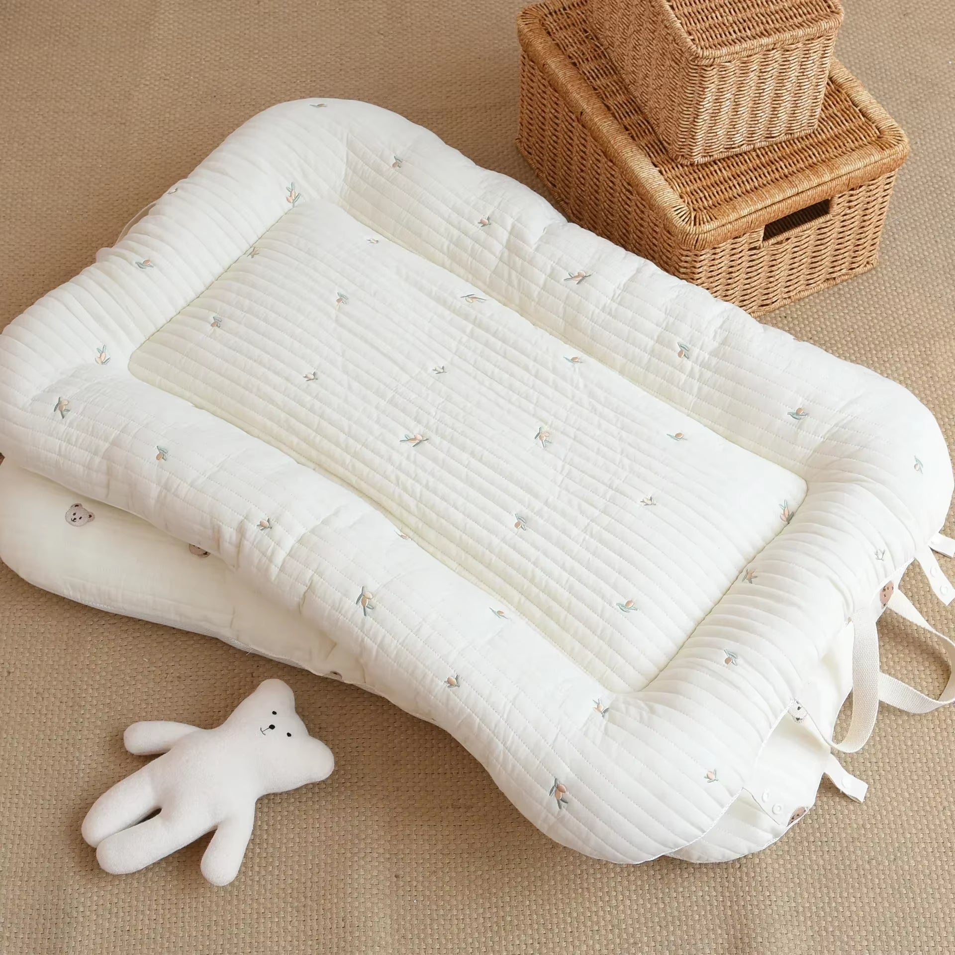 0-18 Months Kid Baby Bed for Newborn Breathable Portable Baby Nest Infant Baby Lounger Bed Crib Toddler Bed Sleeping Basket Crib